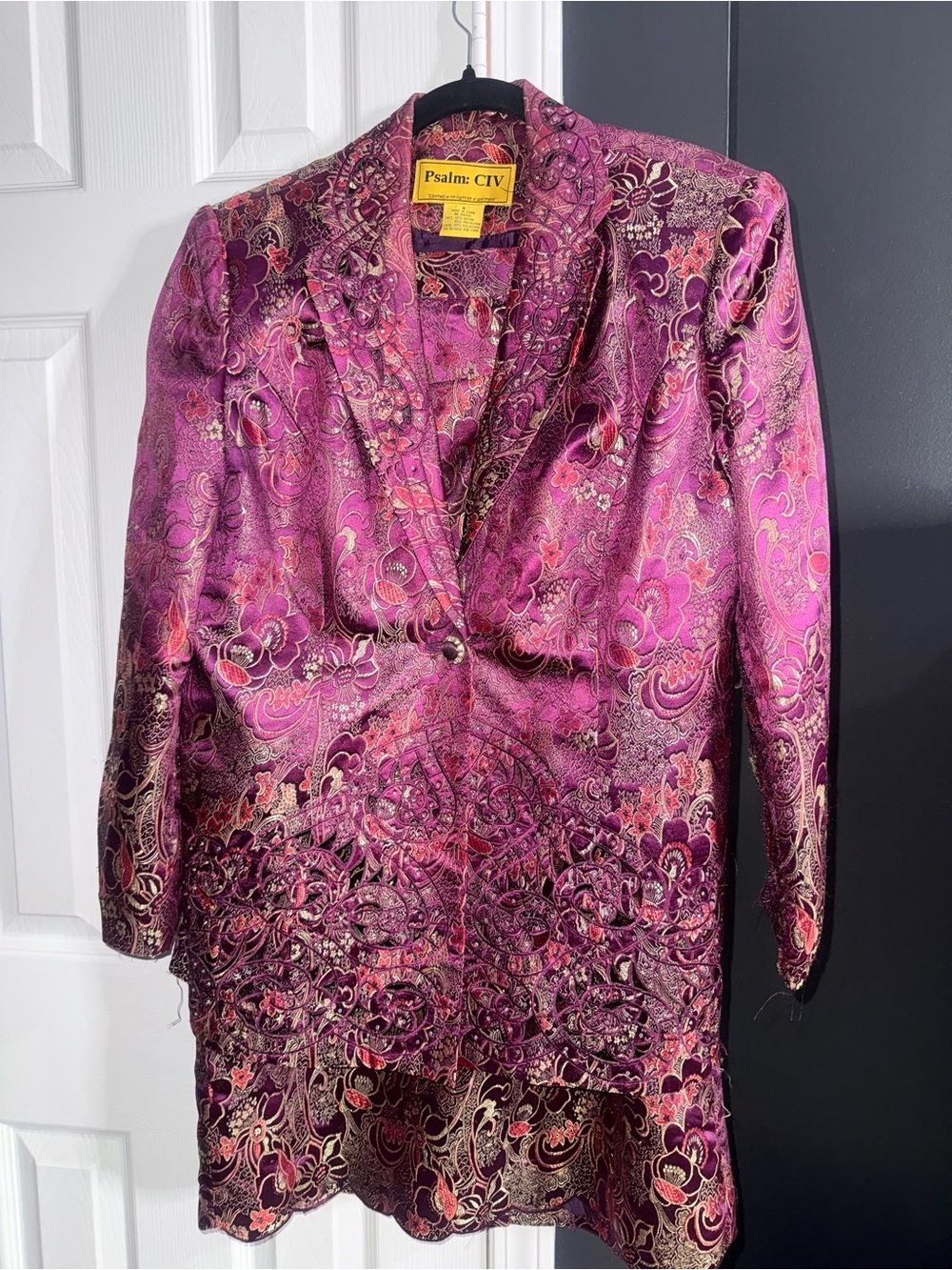 Women's Pink Paisley Satin Blazer
